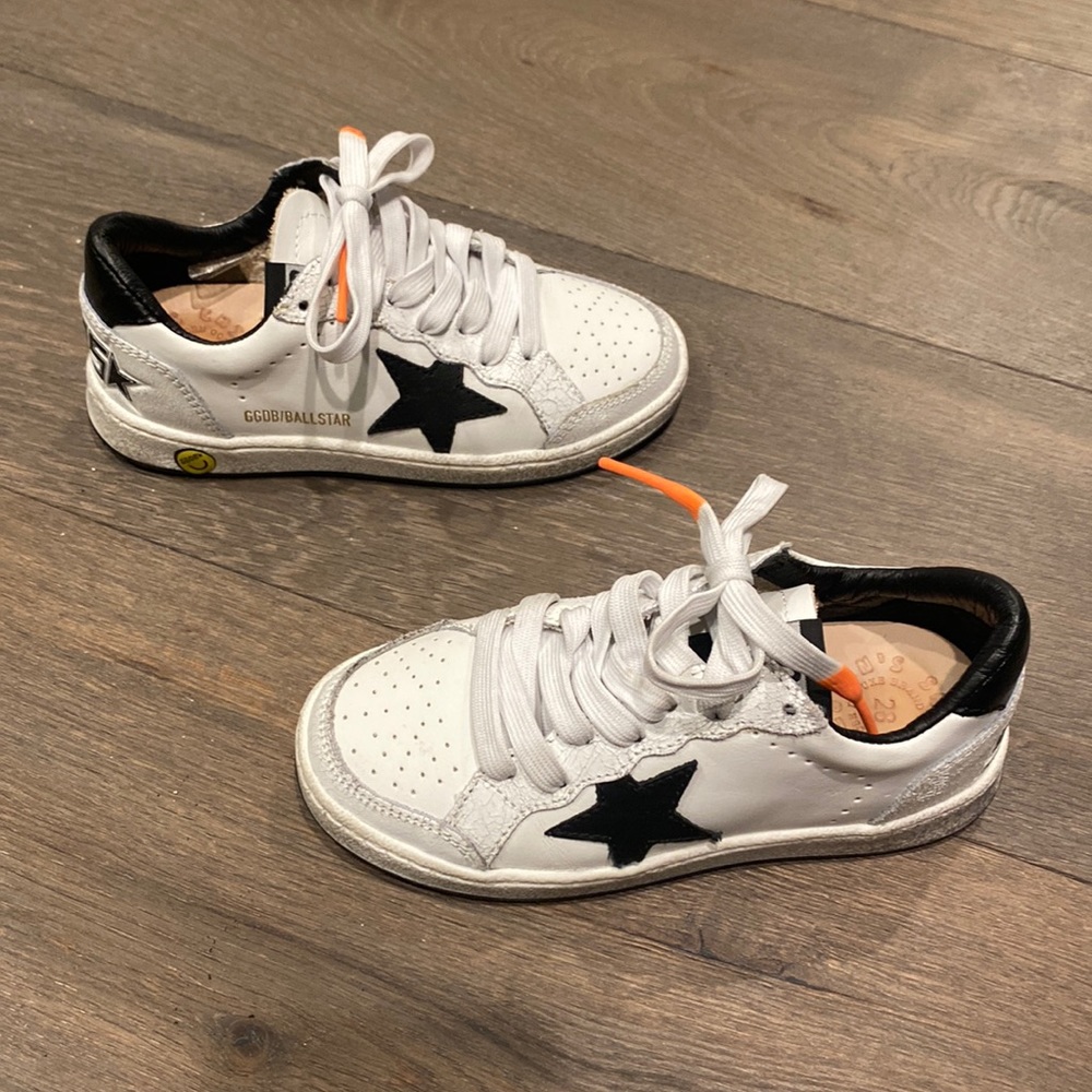 COPY - Kids Golden Goose Sneakers - size 28. Worn one time and perfect conditio…